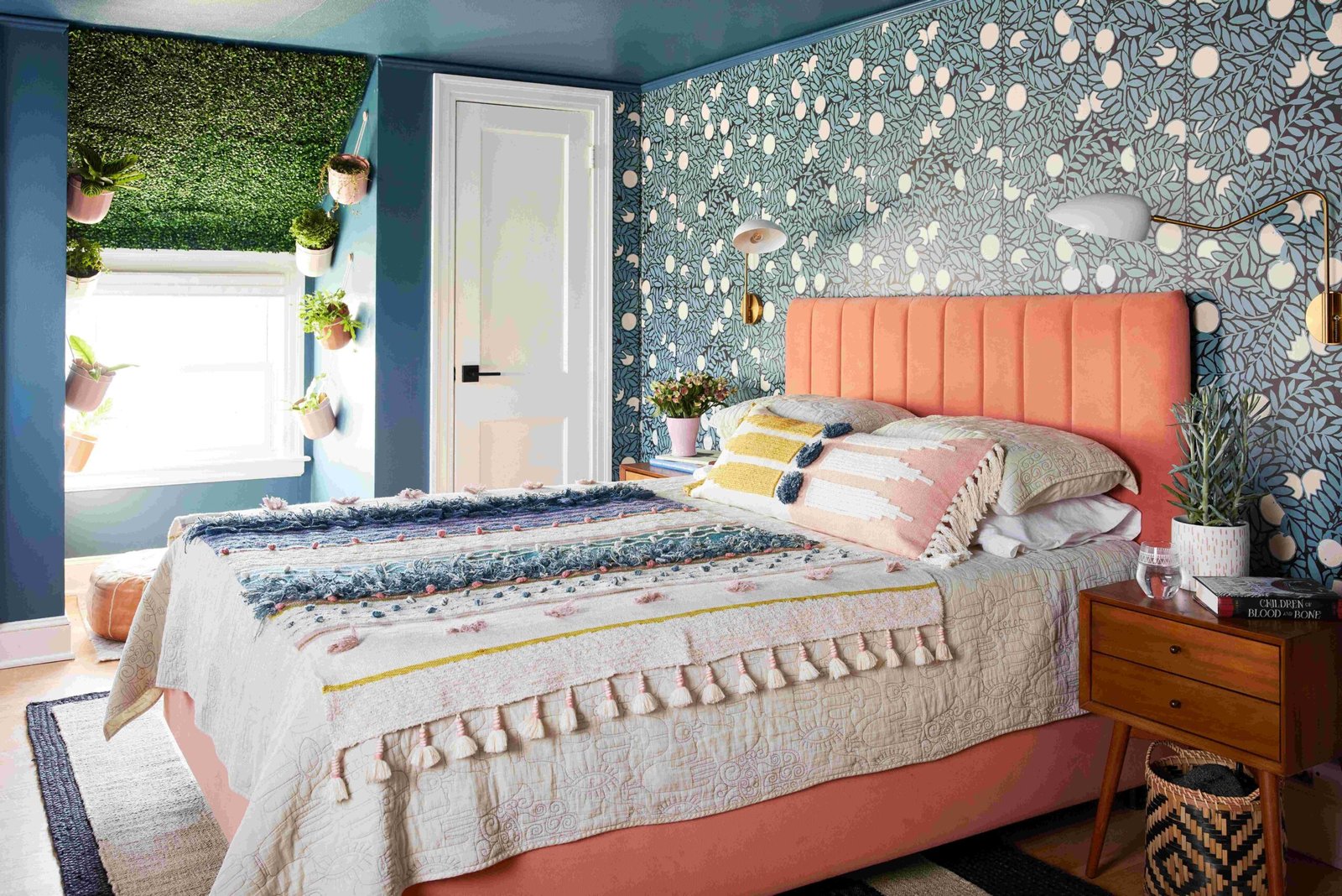 211206_Shot_09_388_preview-6f14bbd8cd654f6f8d637ce84c3ededb_compressed_compressed